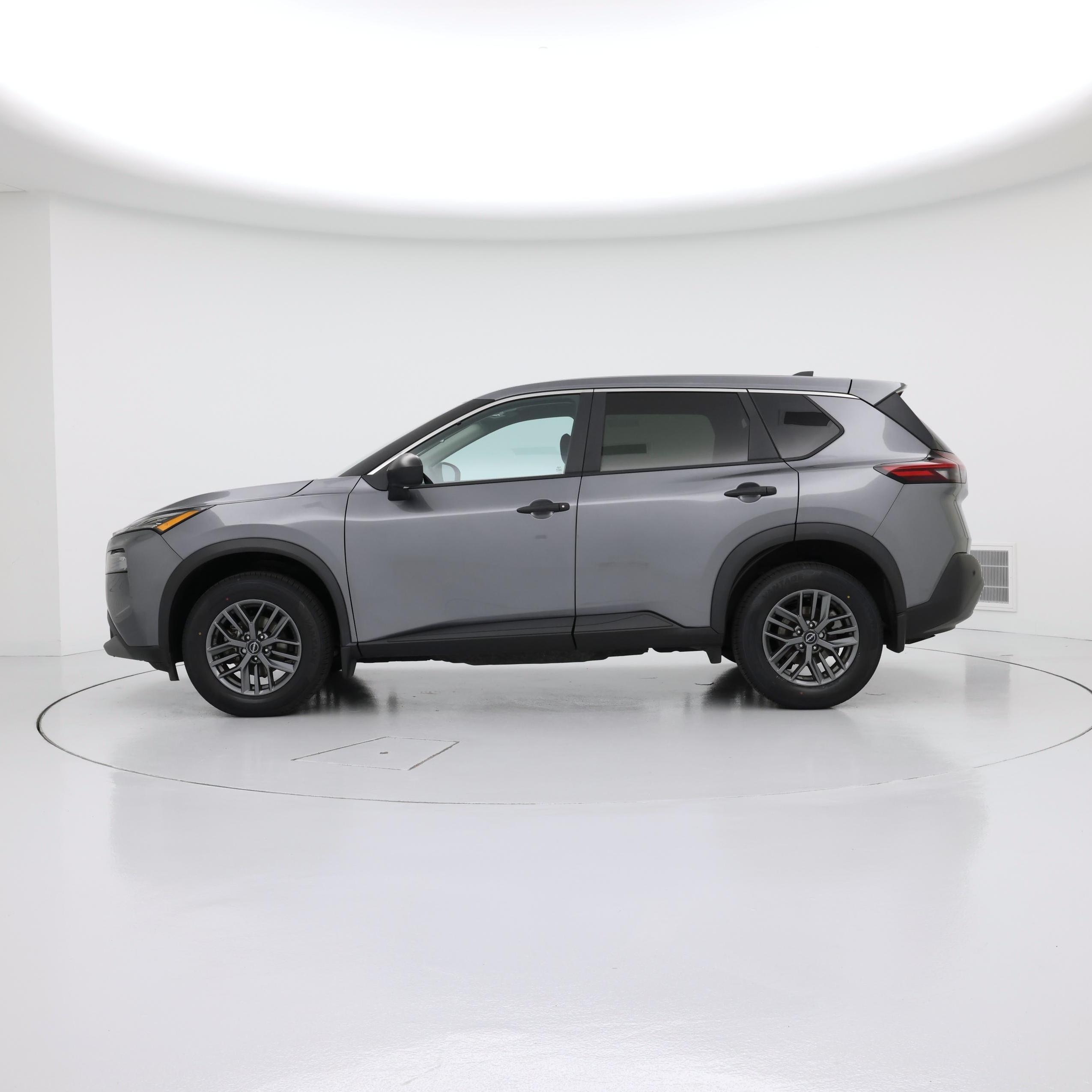 Thumbnail: 2023 Nissan Rogue - 3