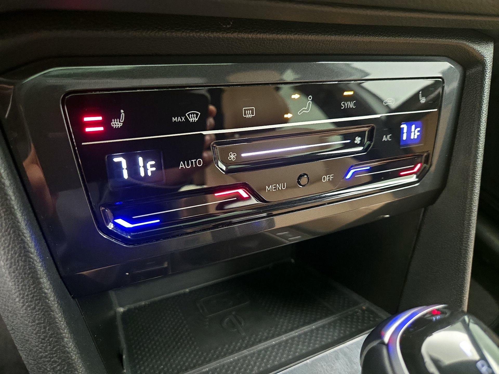 Thumbnail: 2024 Volkswagen Tiguan - 16