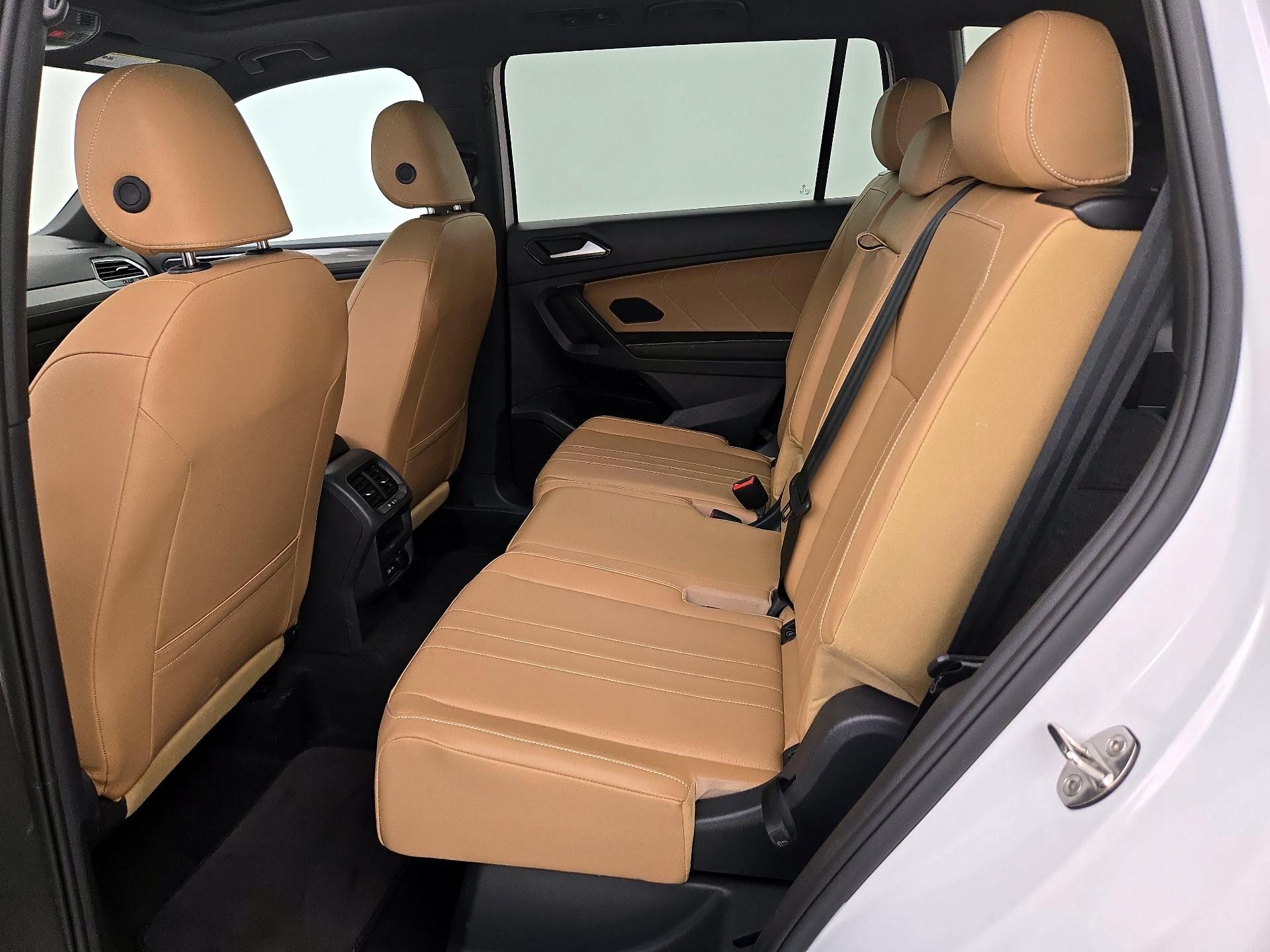 Thumbnail: 2024 Volkswagen Tiguan - 20