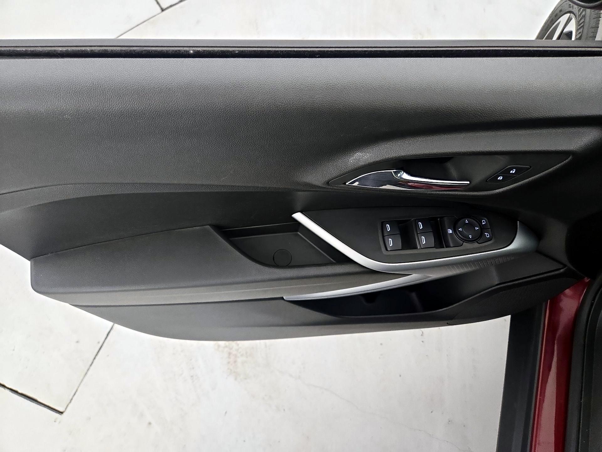 Thumbnail: 2024 Chevrolet Trax - 12