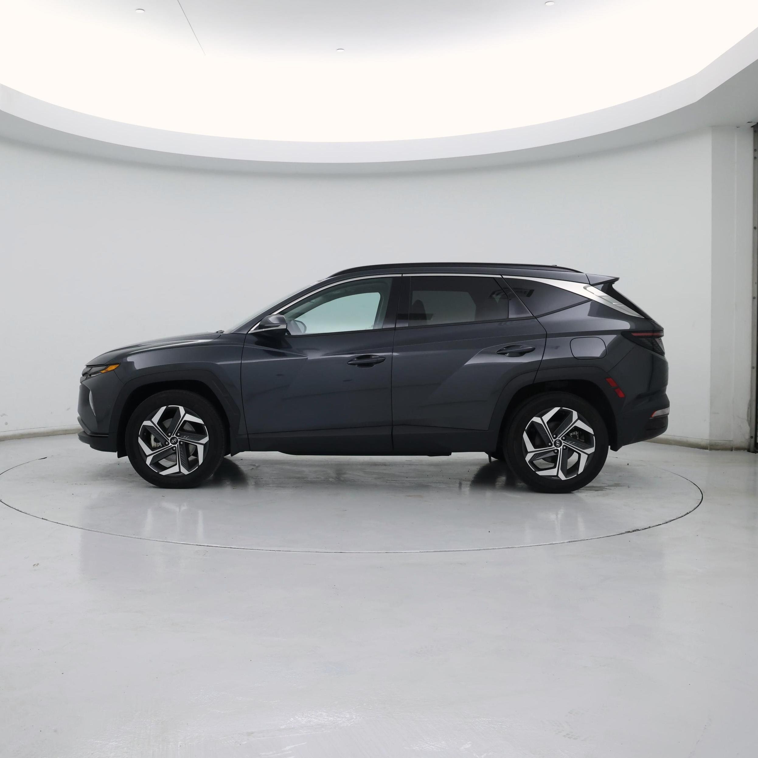 Thumbnail: 2023 Hyundai Tucson - 3