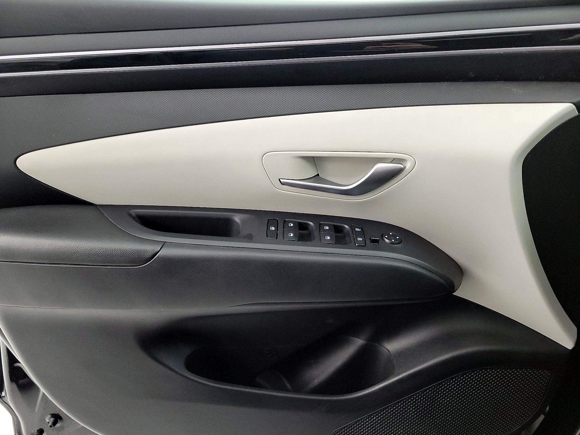 Thumbnail: 2023 Hyundai Tucson - 12