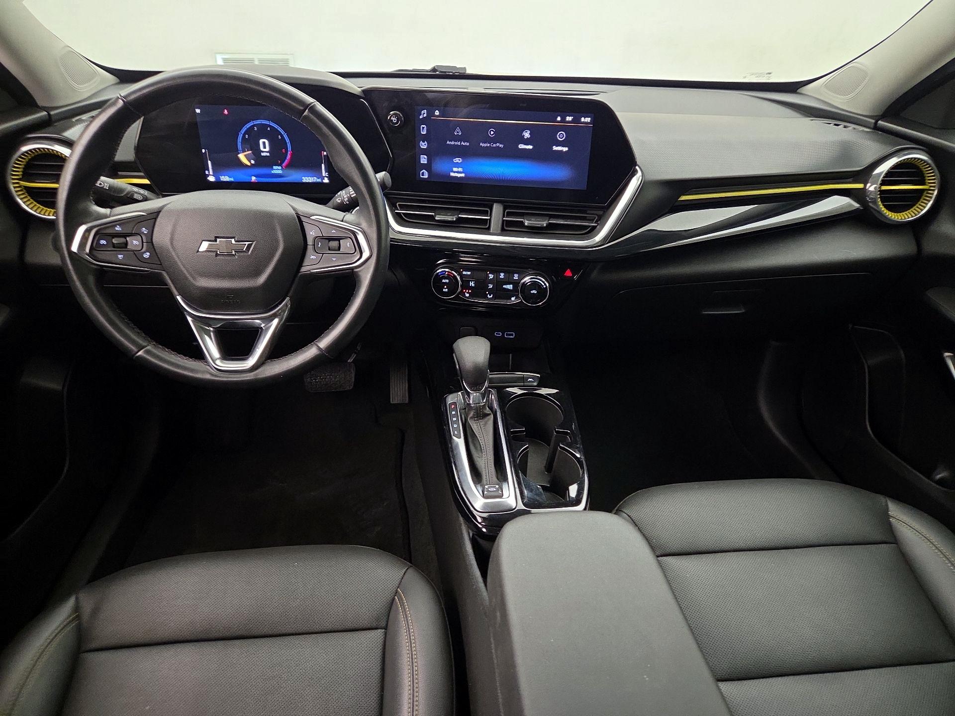 Thumbnail: 2024 Chevrolet Trax - 9