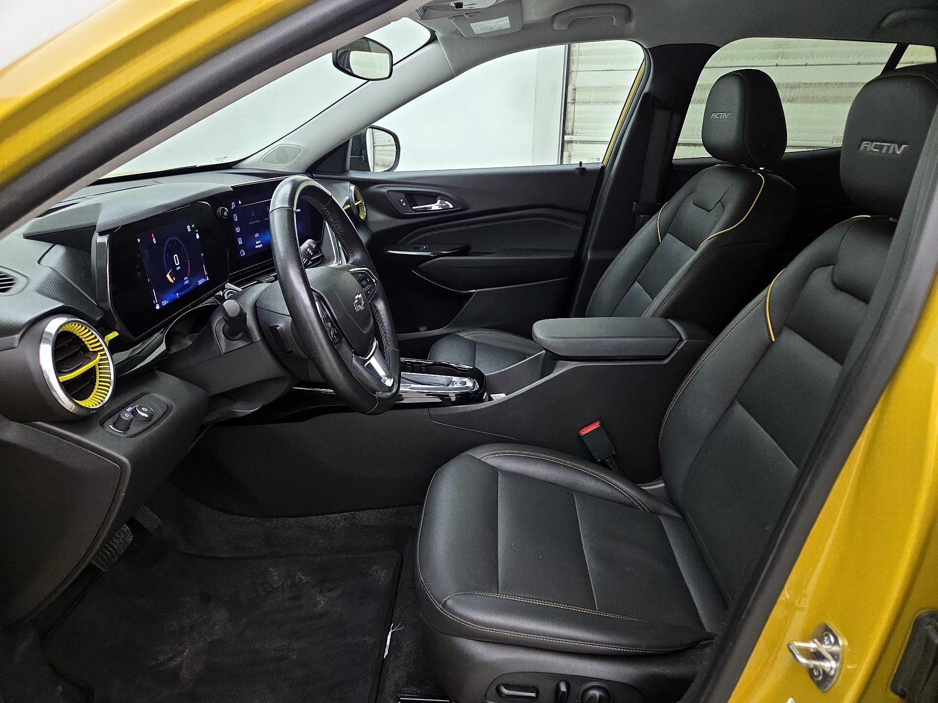 Thumbnail: 2024 Chevrolet Trax - 11