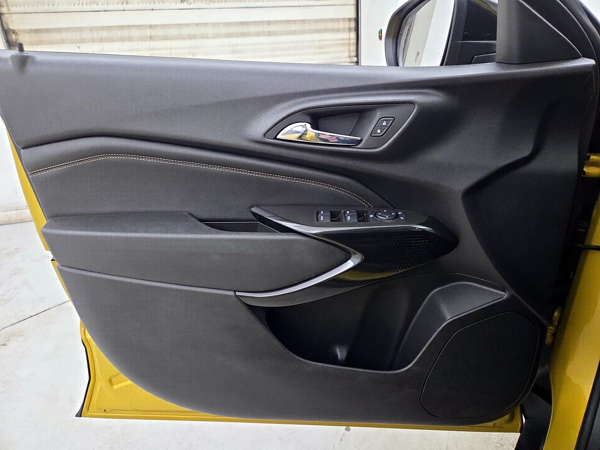 Thumbnail: 2024 Chevrolet Trax - 12