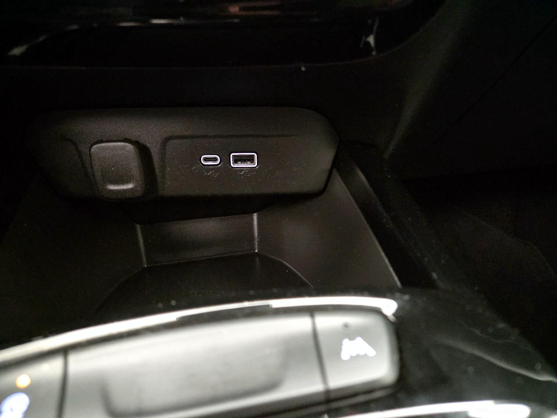 Thumbnail: 2024 Chevrolet Trax - 18