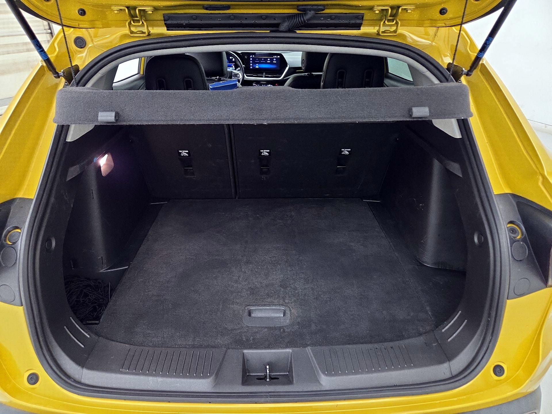 Thumbnail: 2024 Chevrolet Trax - 20