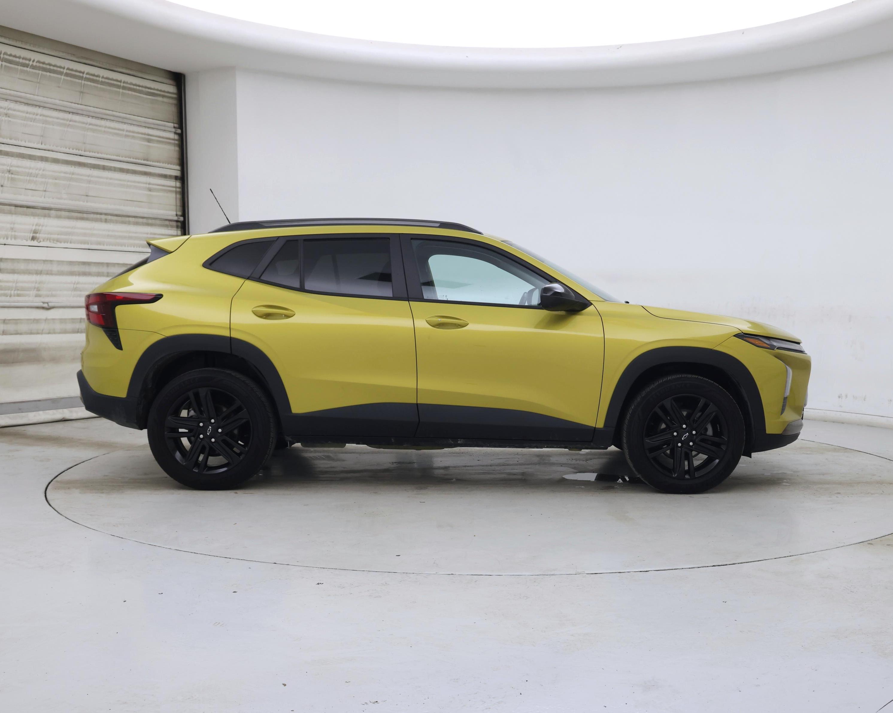 Thumbnail: 2024 Chevrolet Trax - 7