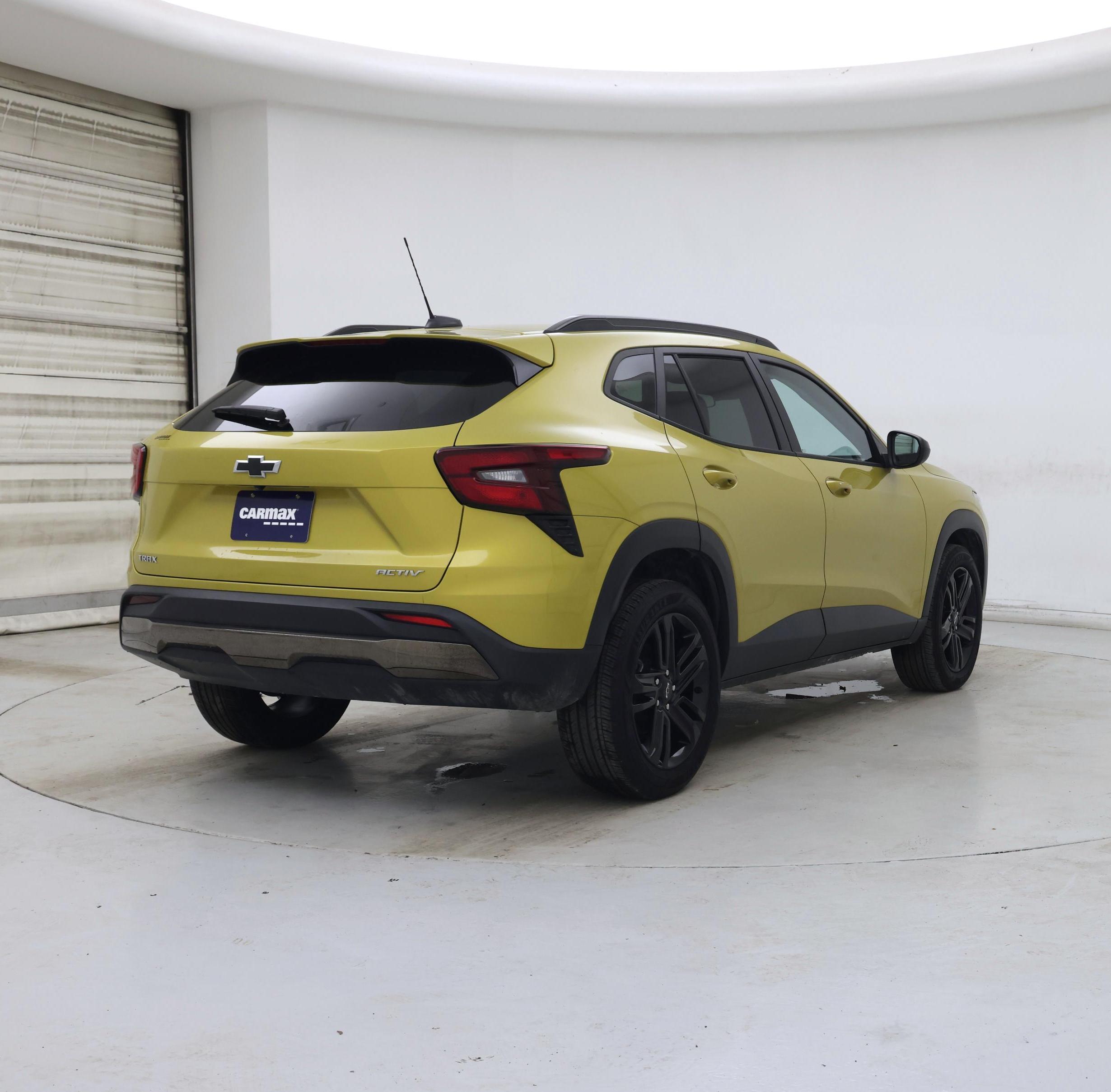 Thumbnail: 2024 Chevrolet Trax - 8