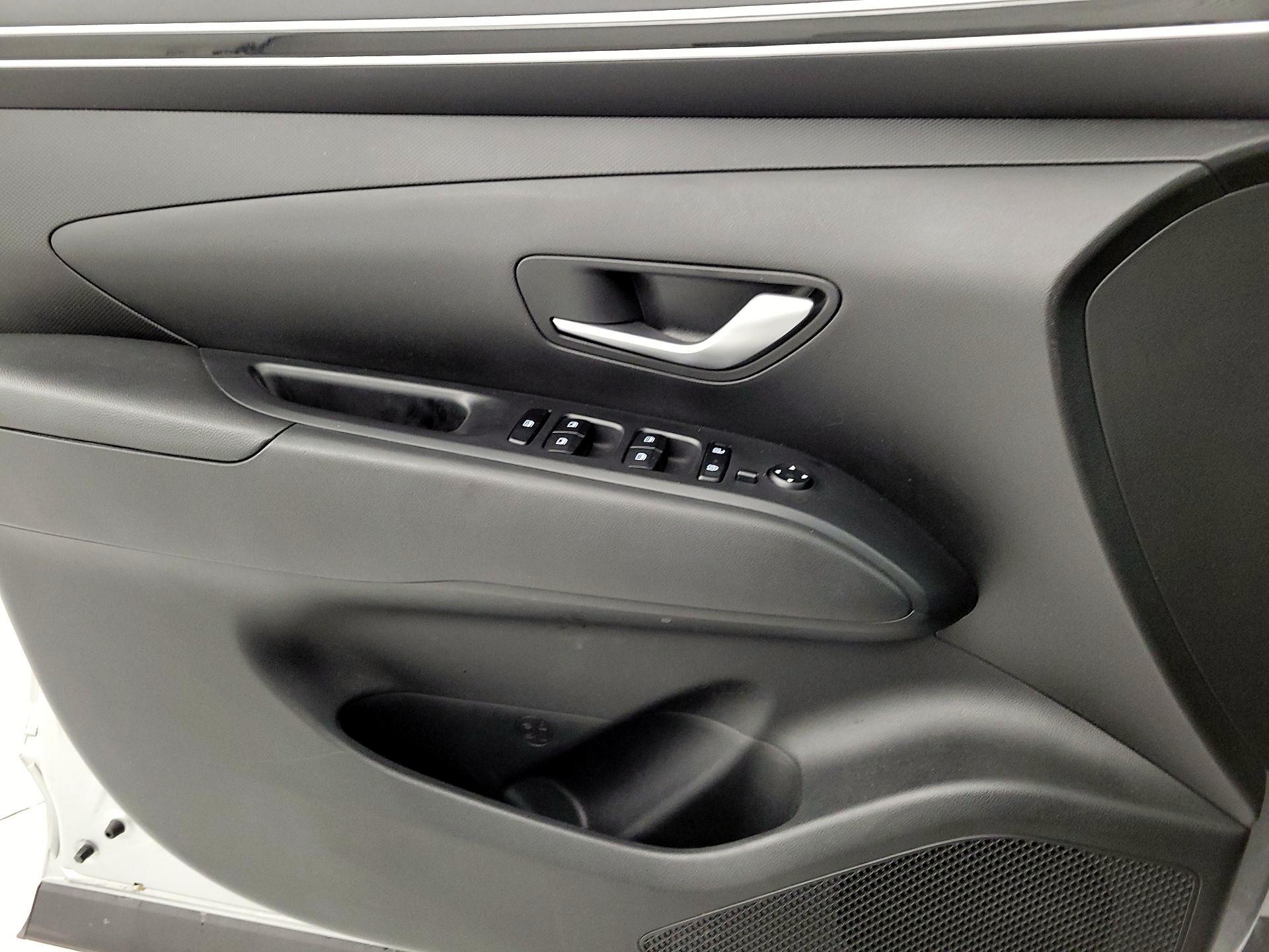 Thumbnail: 2023 Hyundai Tucson - 12