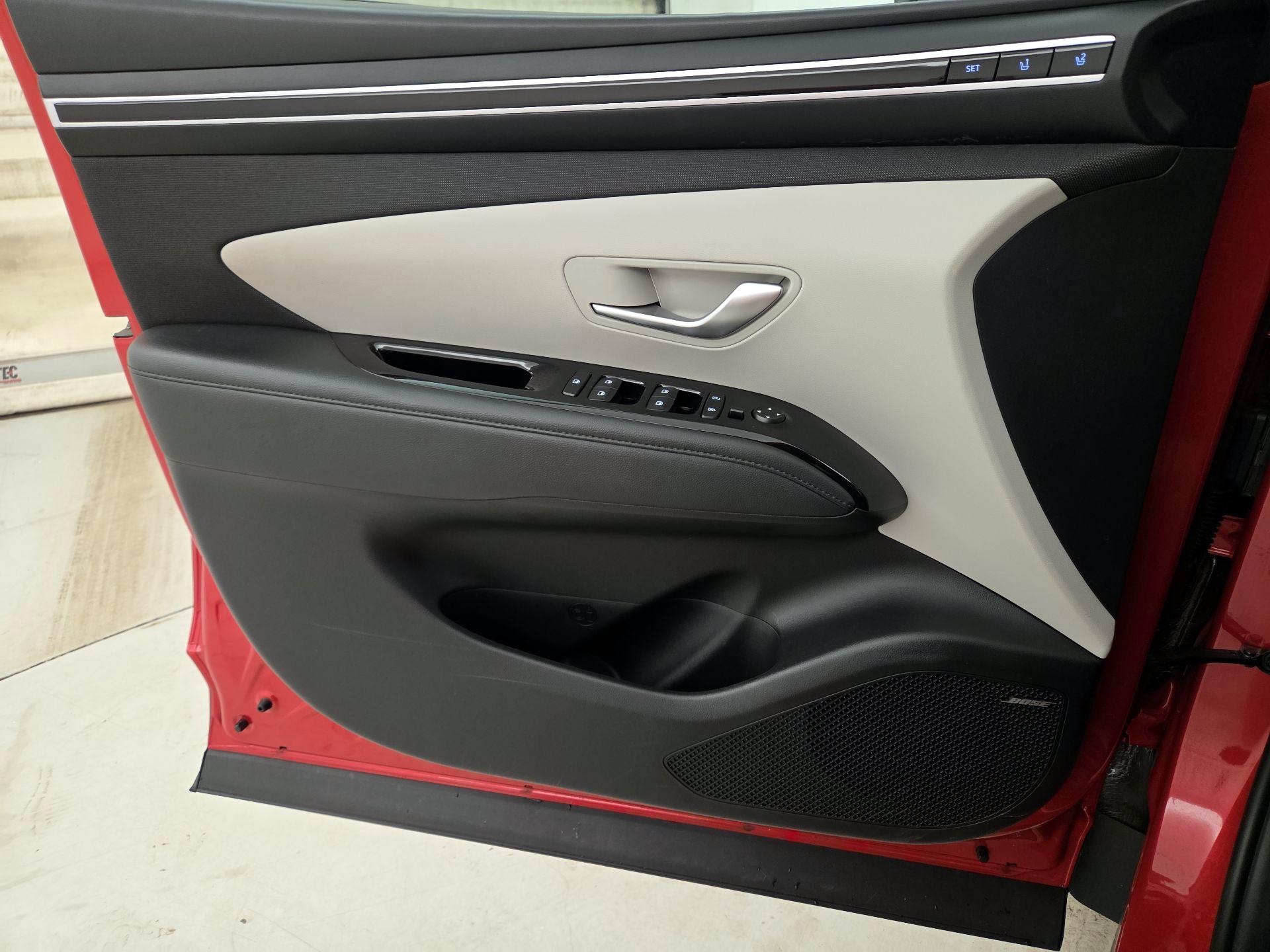 Thumbnail: 2023 Hyundai Tucson - 12