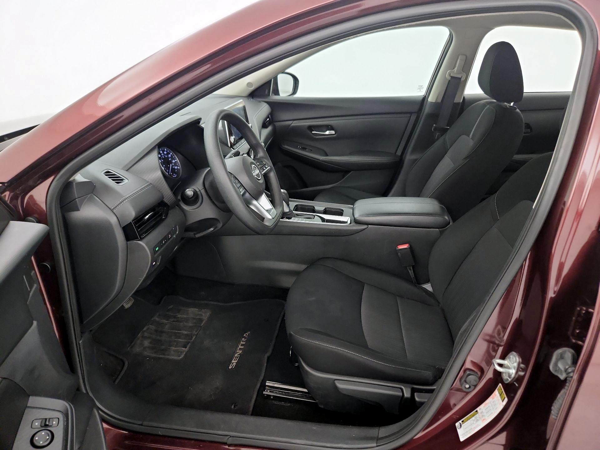 Thumbnail: 2024 Nissan Sentra - 11