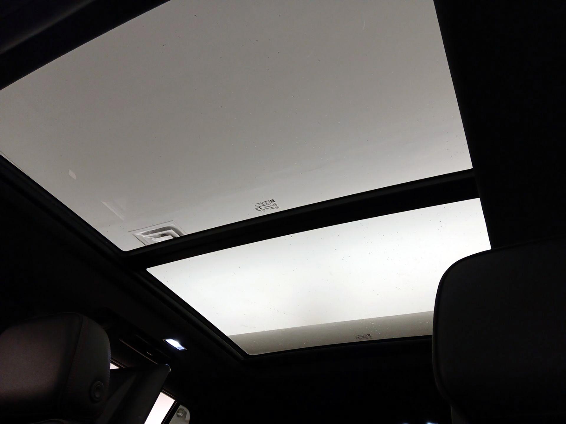 Thumbnail: 2021 Chevrolet Suburban - 18