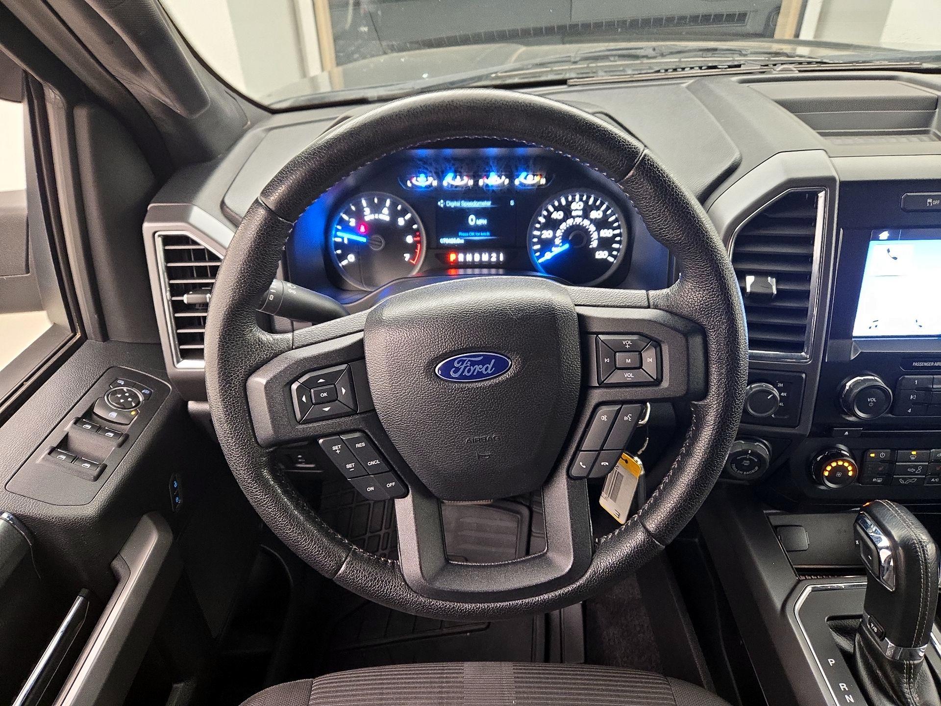 Thumbnail: 2016 Ford F-150 - 10