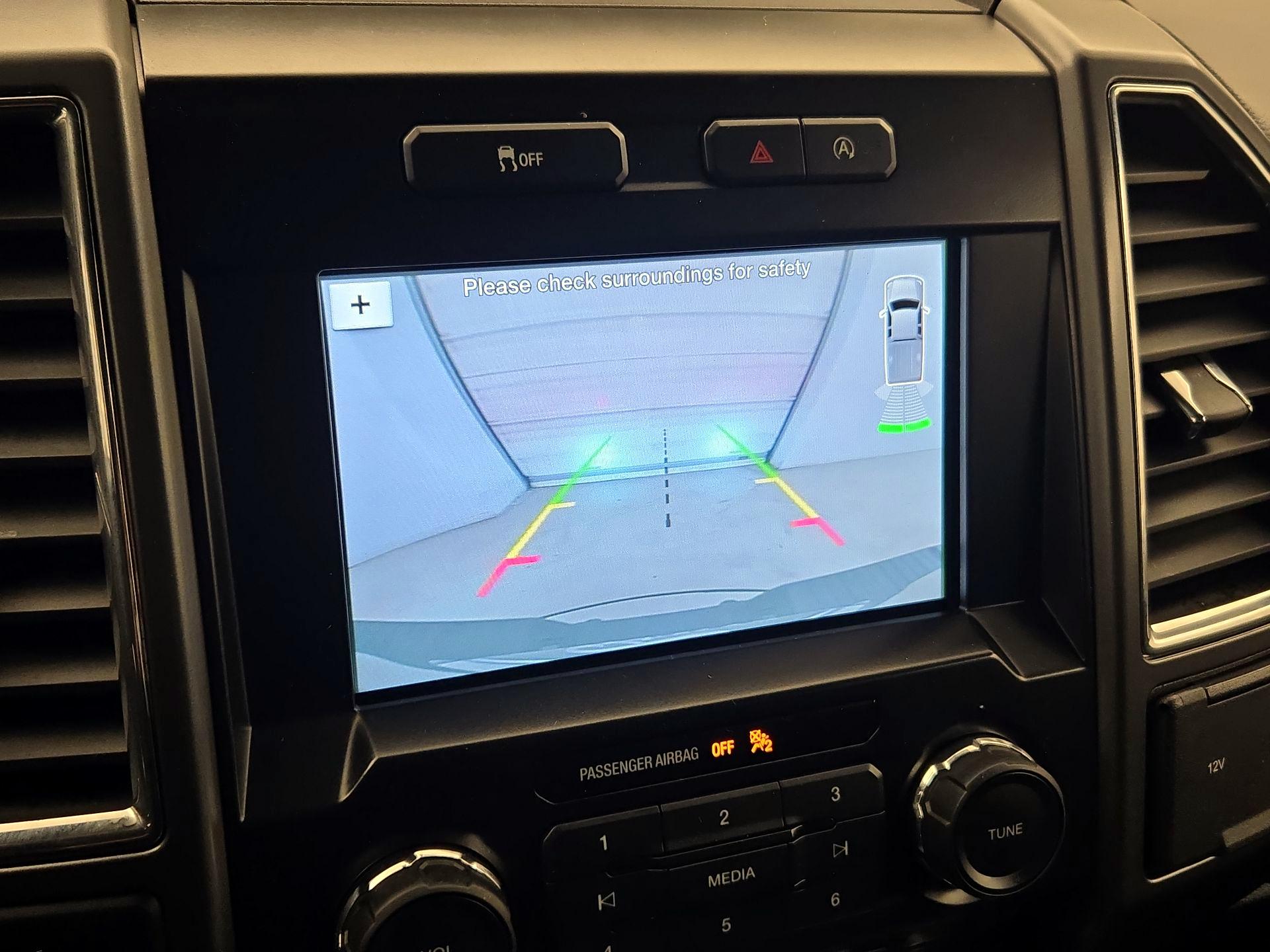 Thumbnail: 2016 Ford F-150 - 14