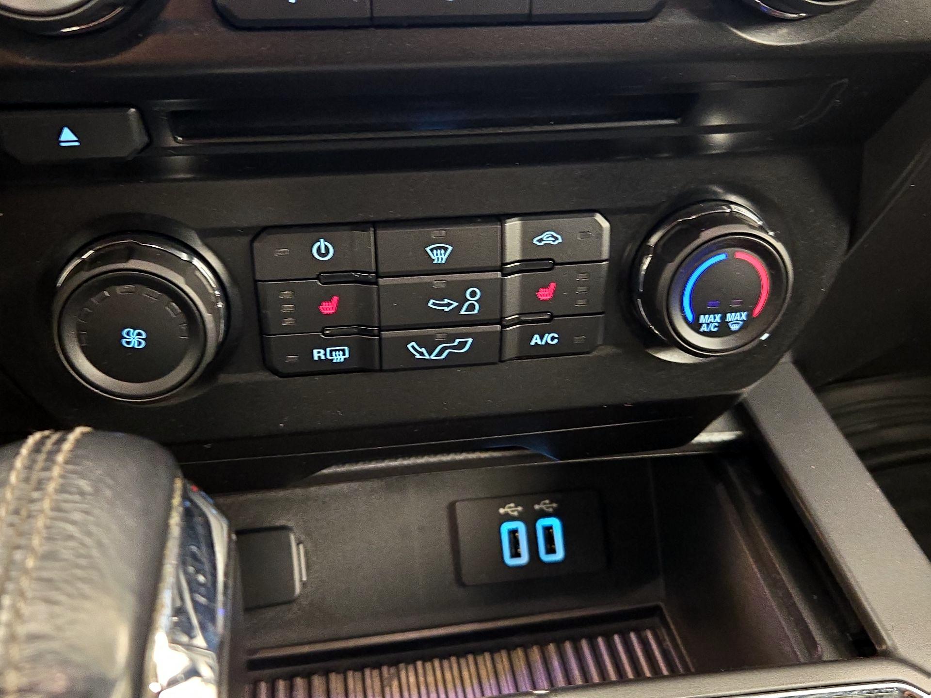 Thumbnail: 2016 Ford F-150 - 16