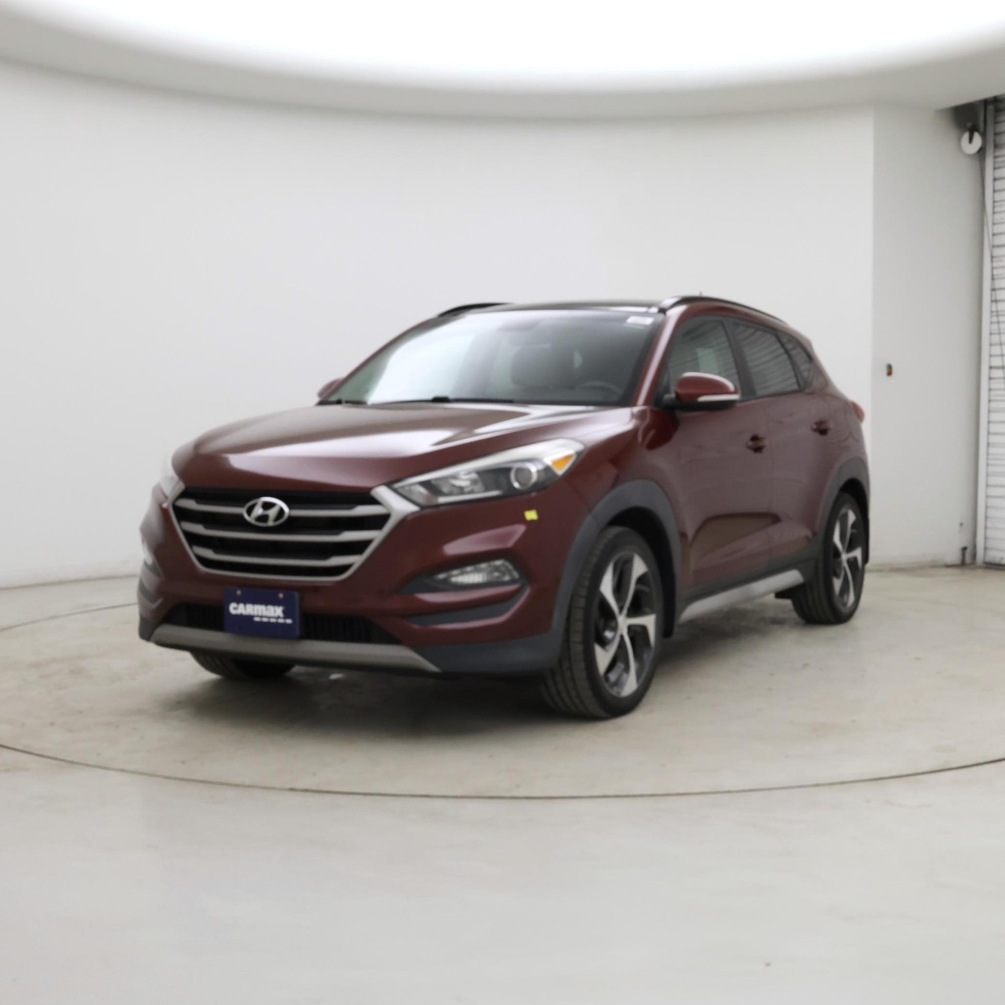 Thumbnail: 2017 Hyundai Tucson - 4