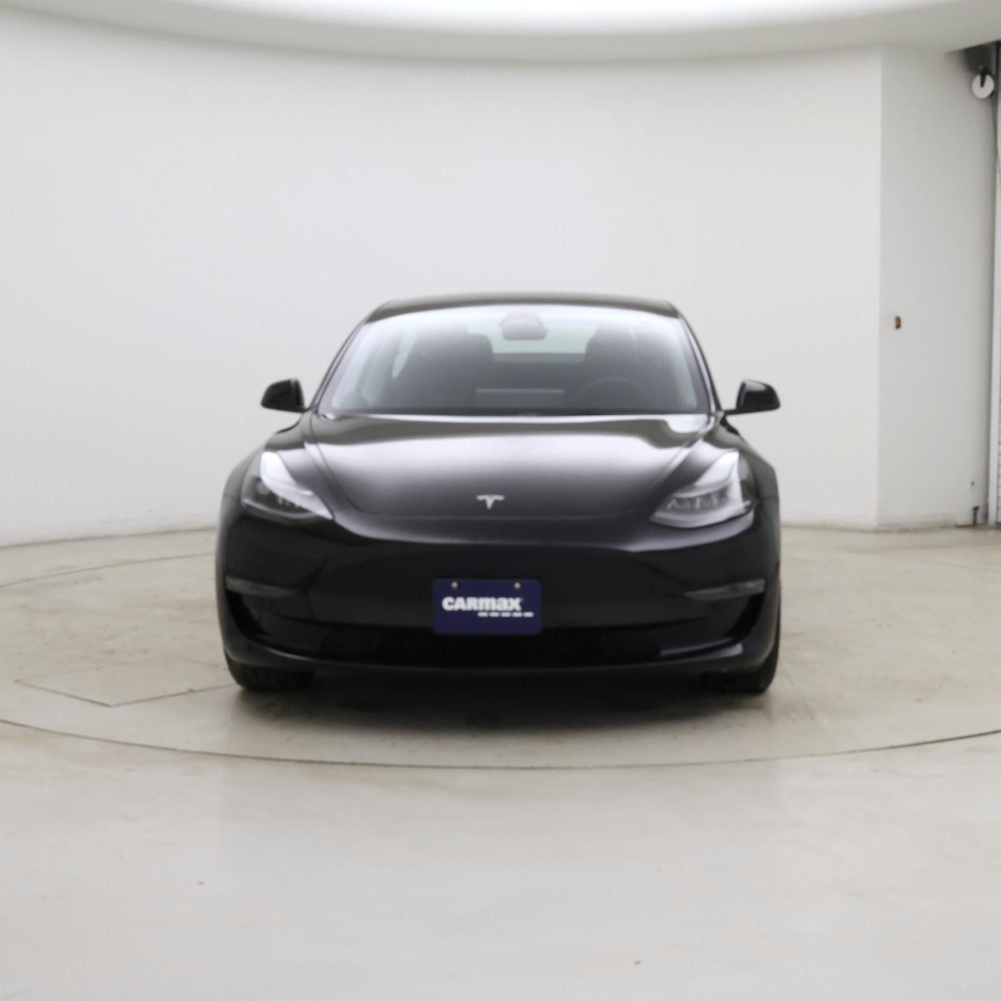 Thumbnail: 2023 Tesla Model 3 - 5