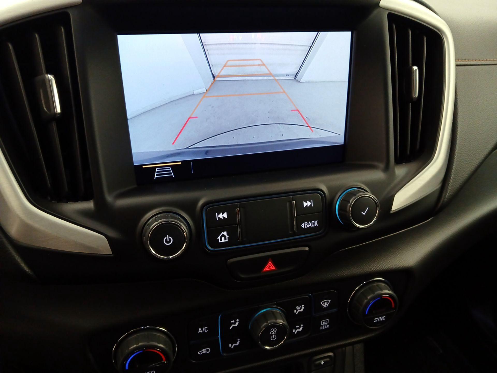 Thumbnail: 2020 GMC Terrain - 15