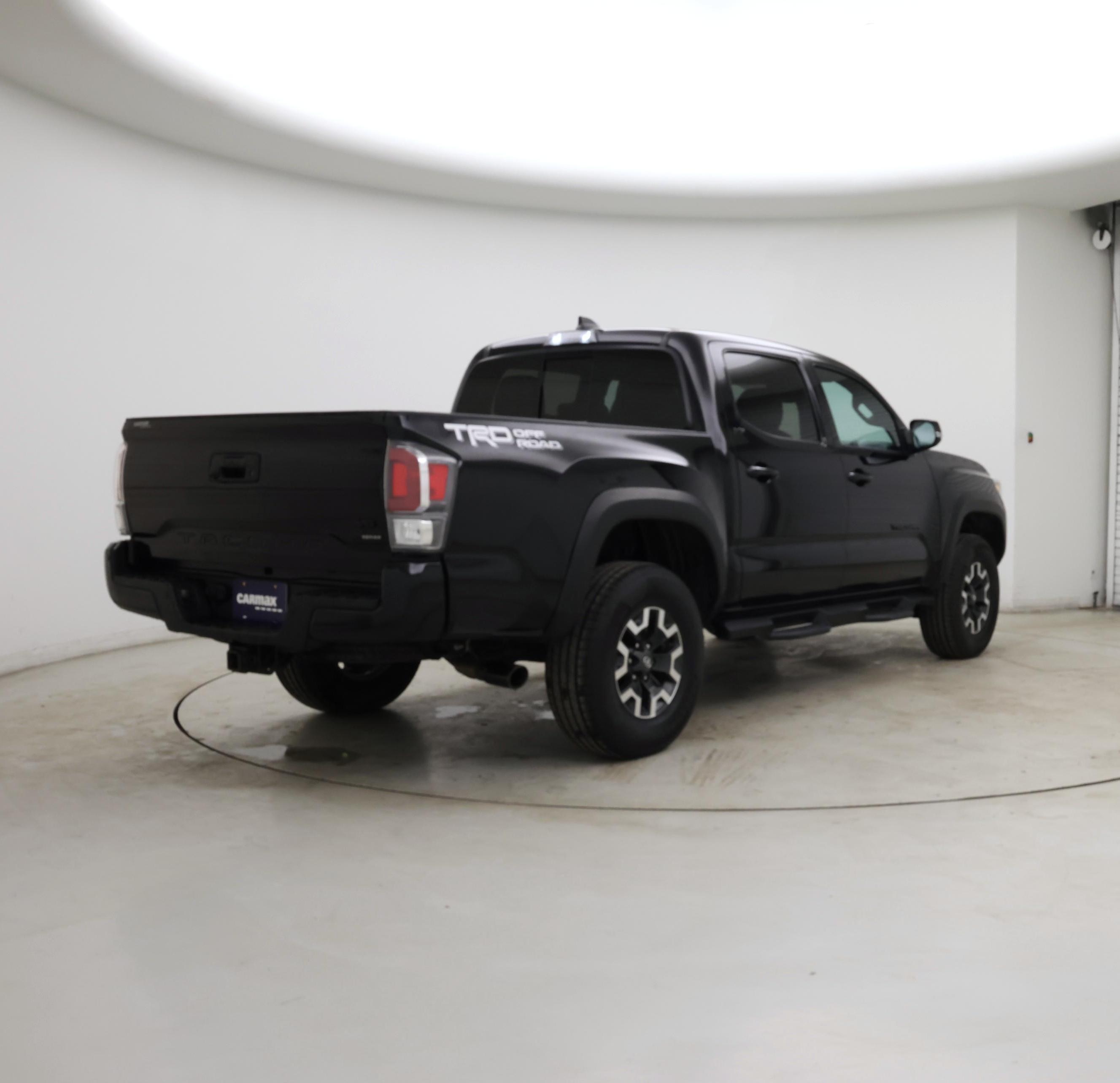 Thumbnail: 2022 Toyota Tacoma - 8