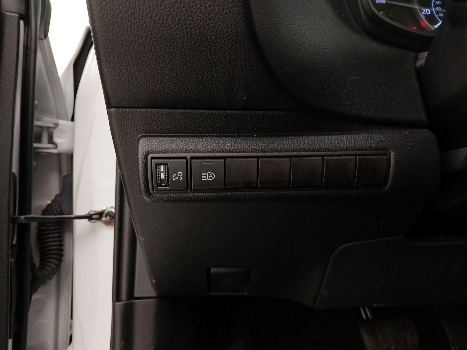 Thumbnail: 2022 Toyota Corolla - 13