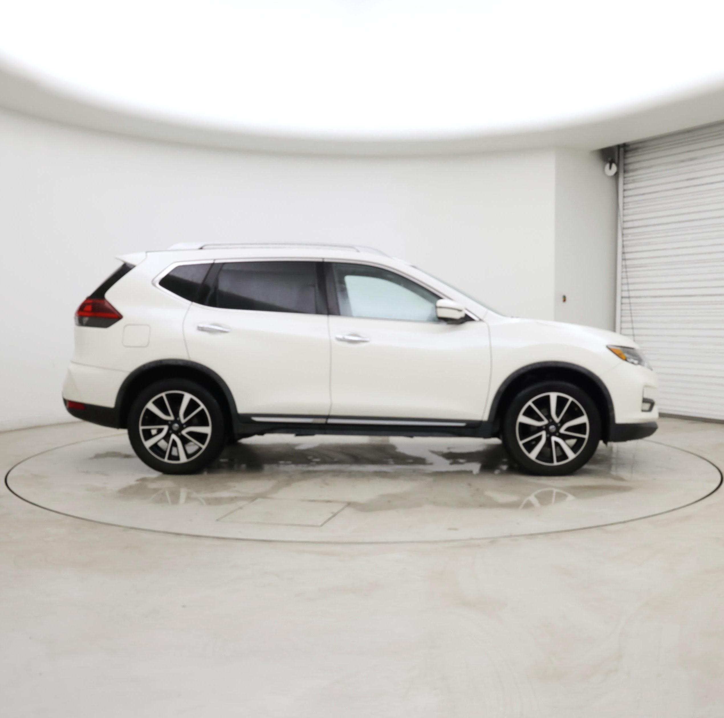 Thumbnail: 2018 Nissan Rogue - 7