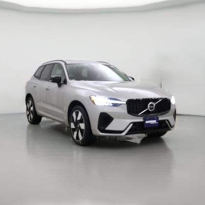 2024 Volvo XC60 Recharge PHEV T8 Plus Dark Theme