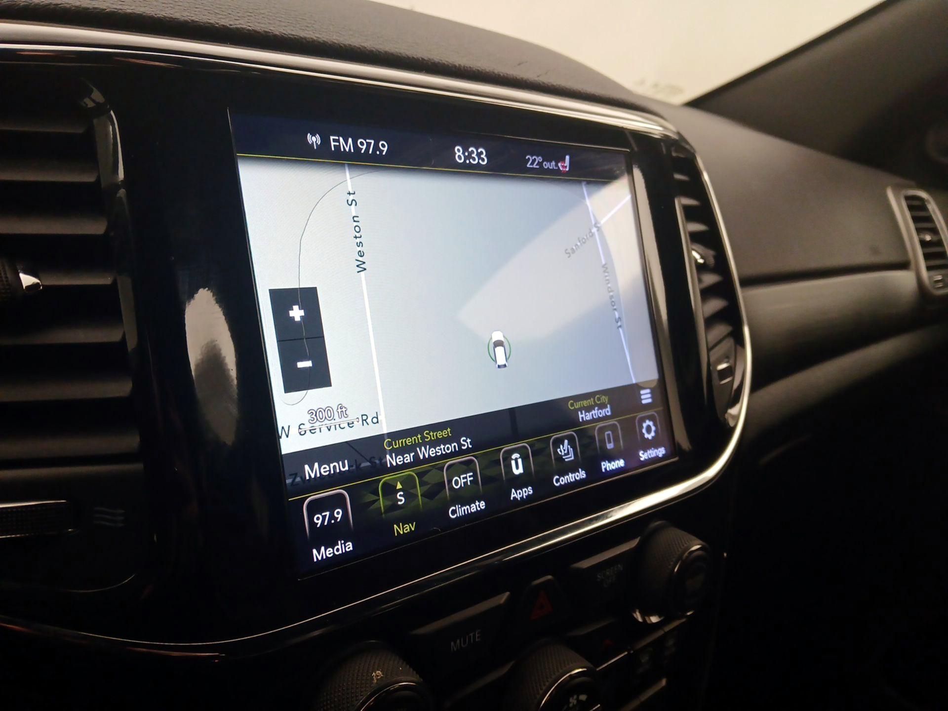 Thumbnail: 2020 Jeep Grand Cherokee - 14