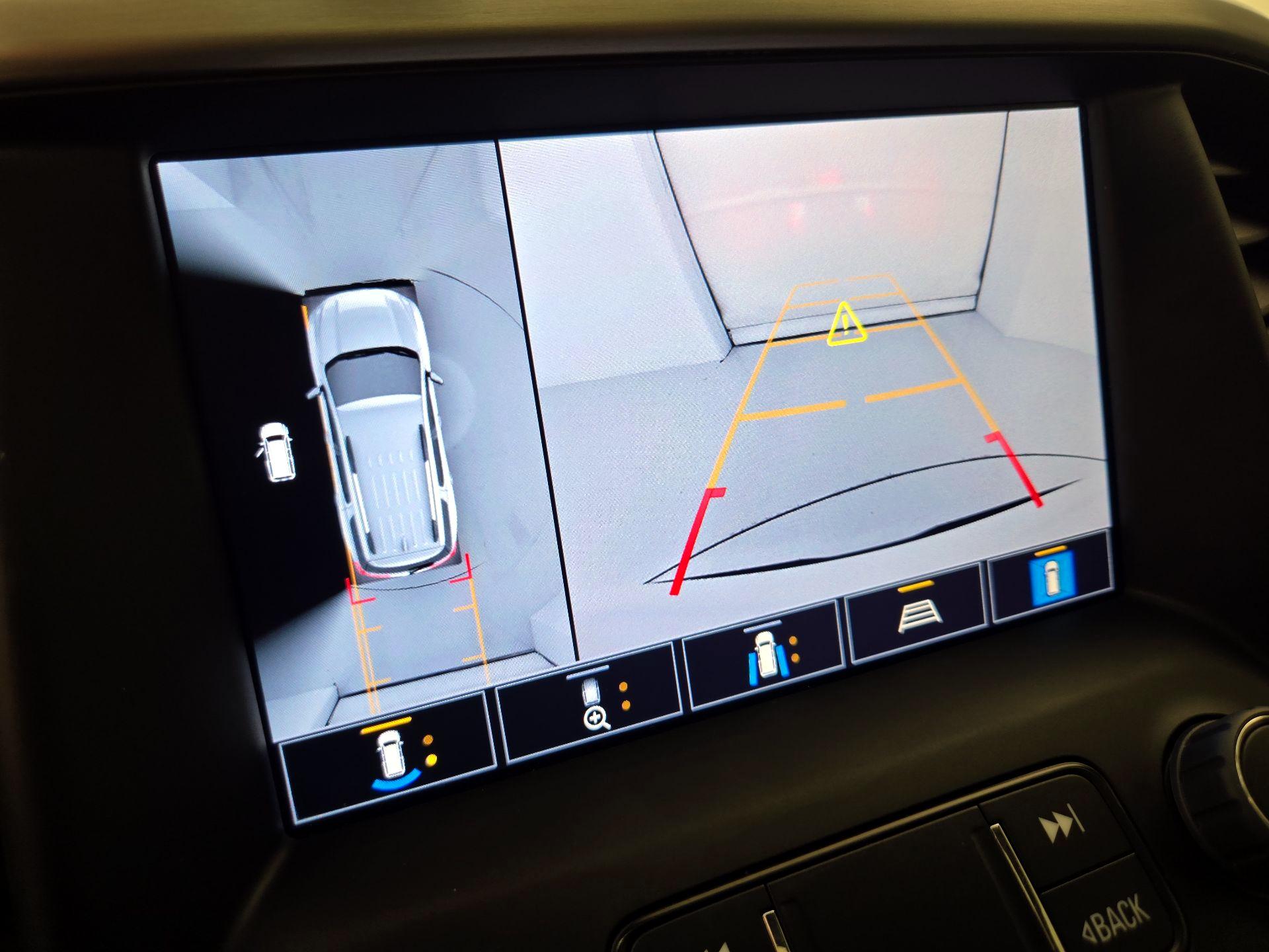 Thumbnail: 2023 GMC Acadia - 15