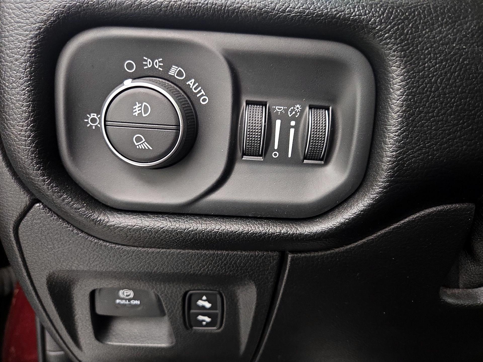 Thumbnail: 2020 RAM 1500 - 13