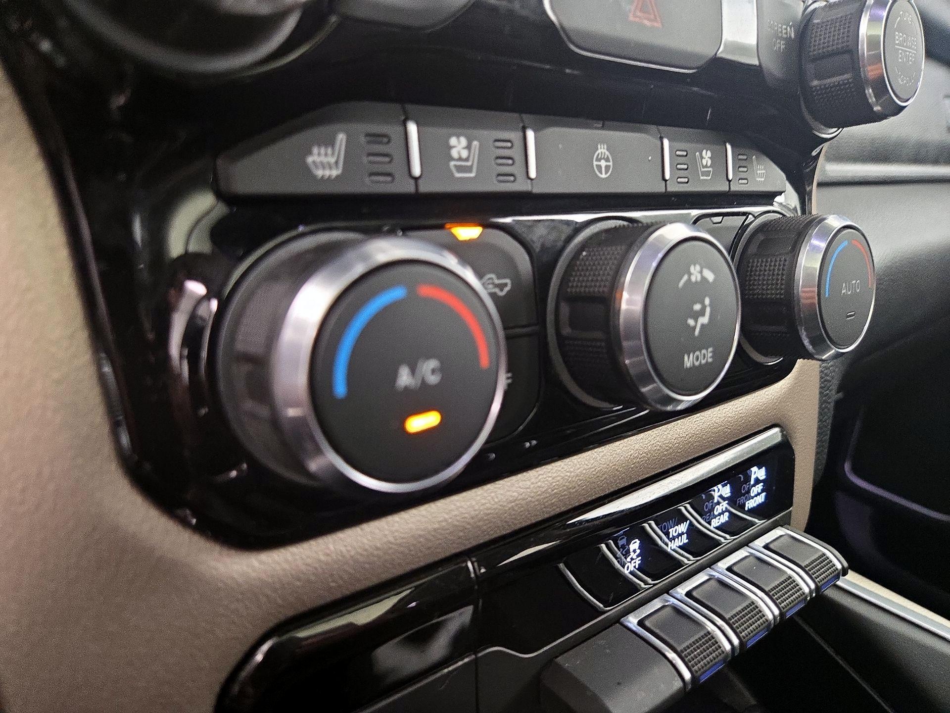 Thumbnail: 2020 RAM 1500 - 17