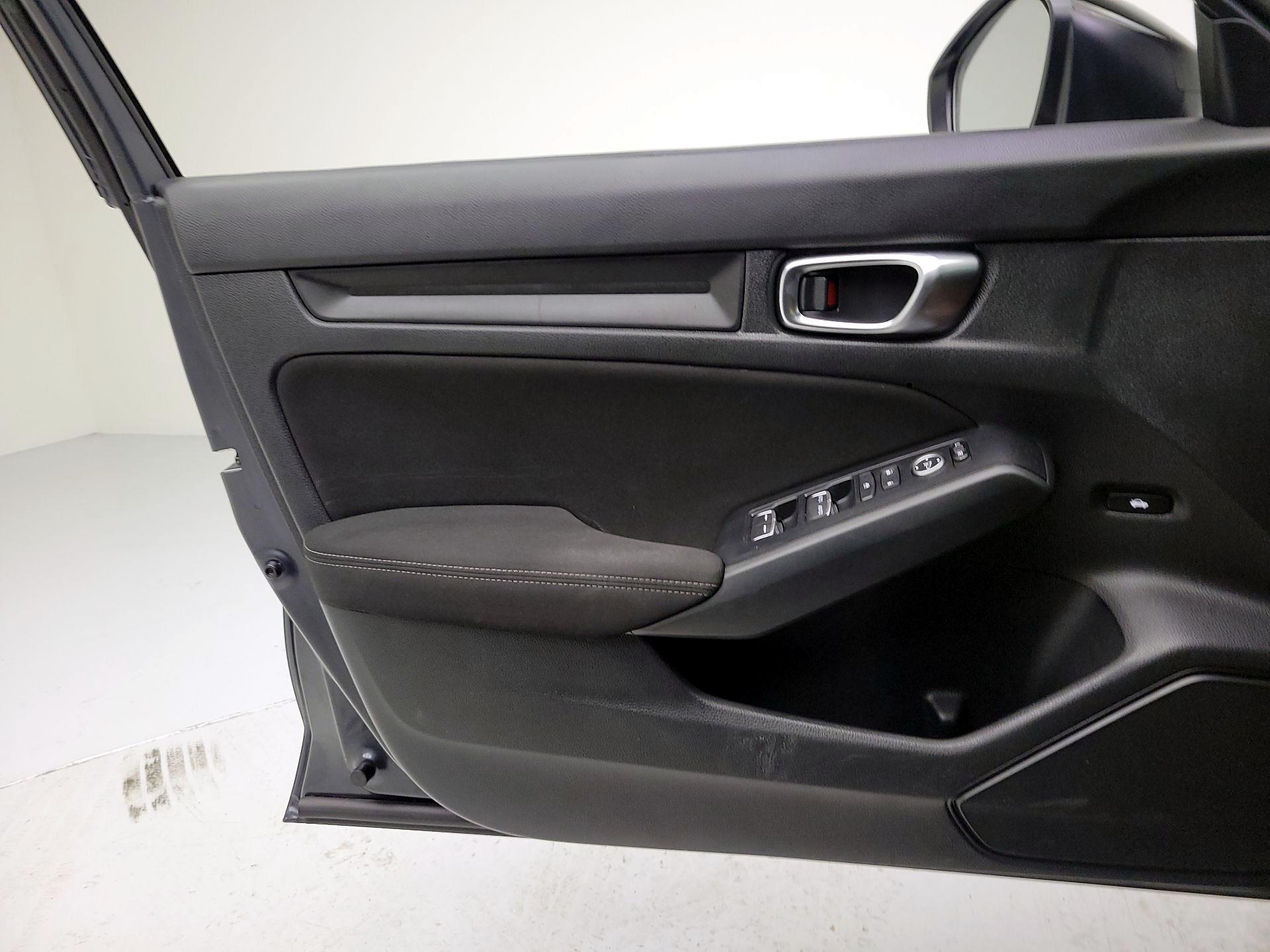 Thumbnail: 2024 Honda Civic - 10