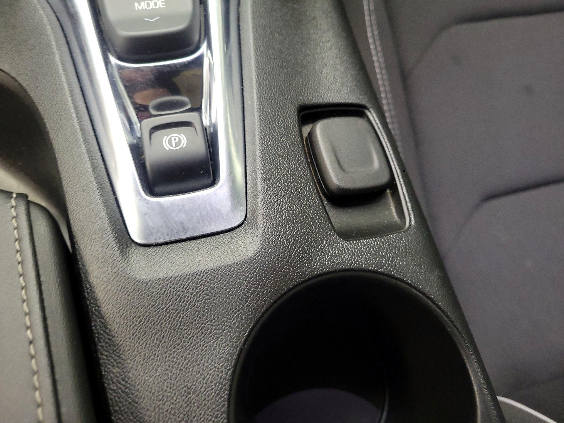 Thumbnail: 2021 Chevrolet Camaro - 15