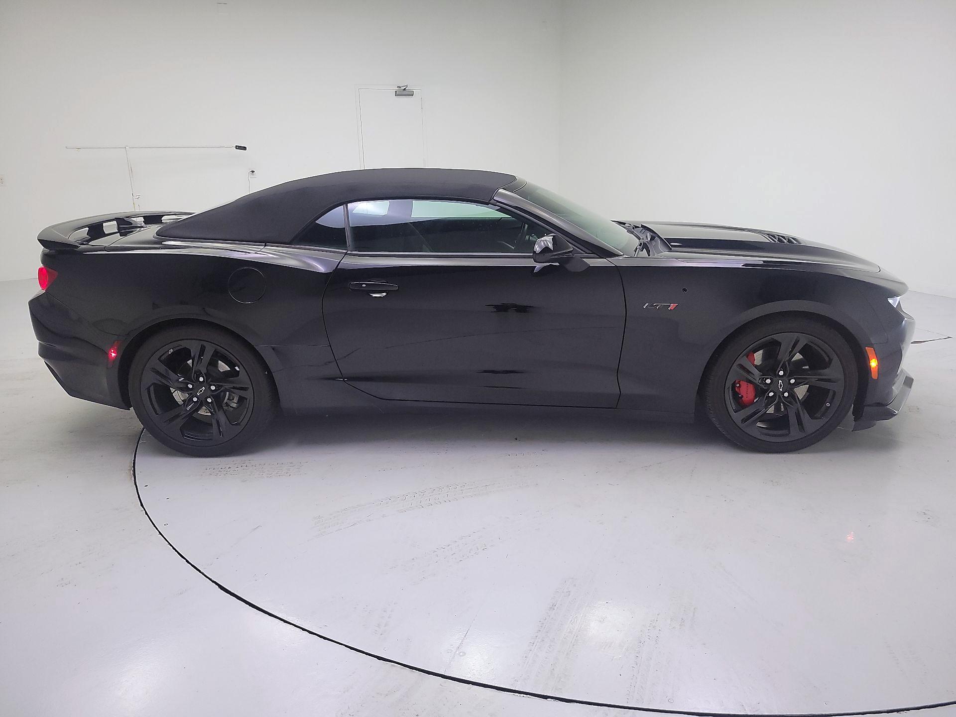 Thumbnail: 2021 Chevrolet Camaro - 4