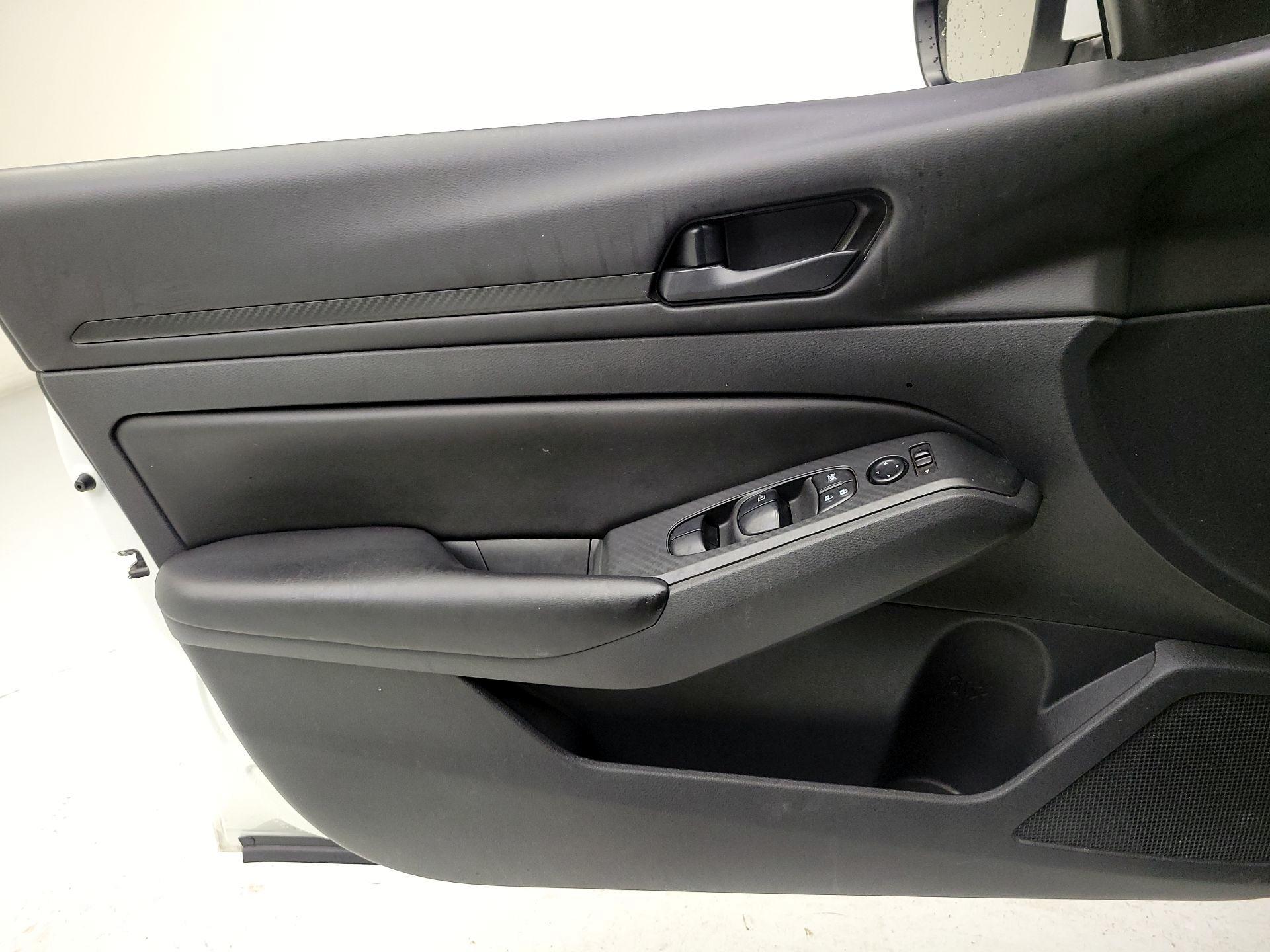 Thumbnail: 2023 Nissan Altima - 10