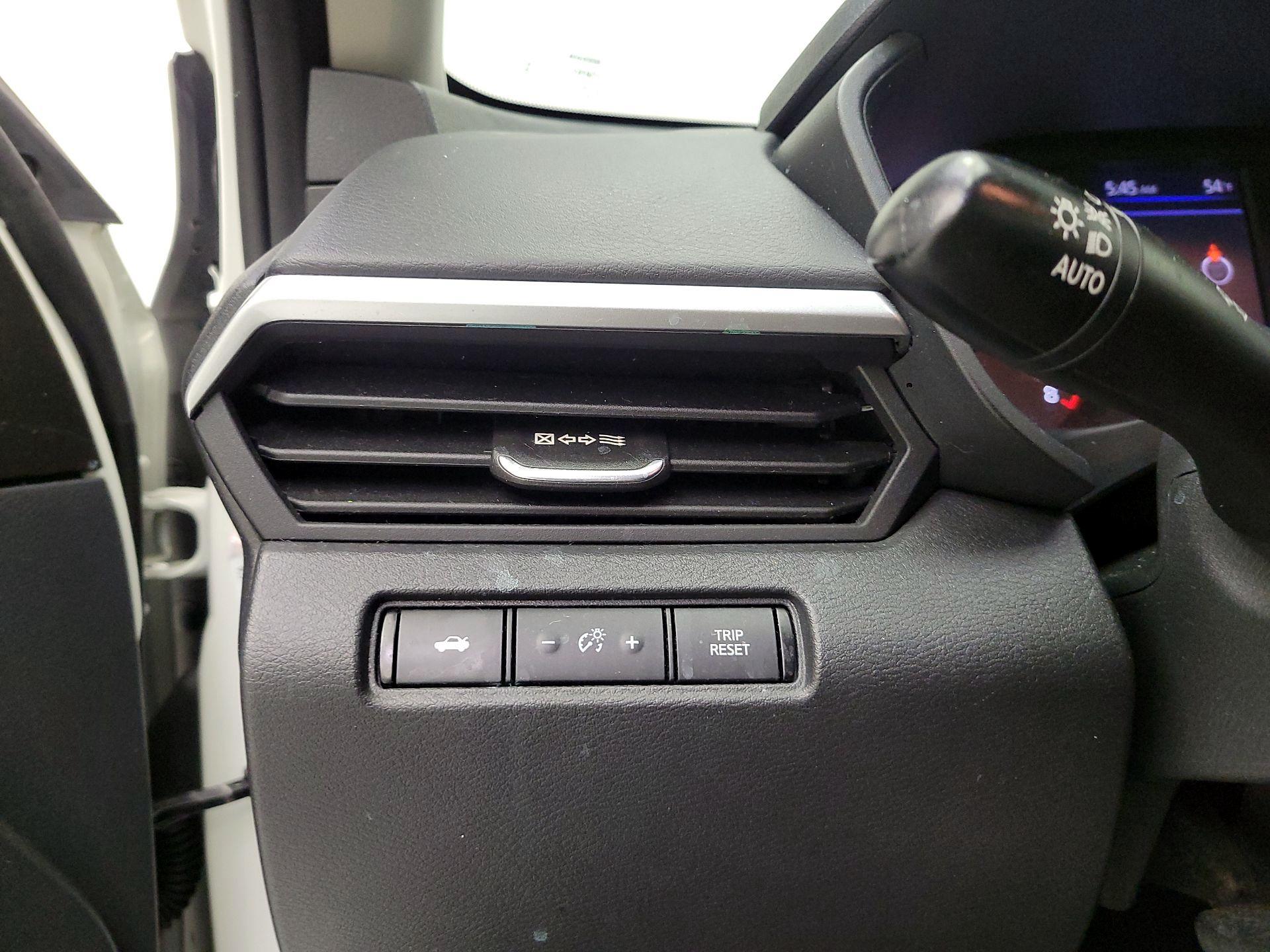 Thumbnail: 2023 Nissan Altima - 11