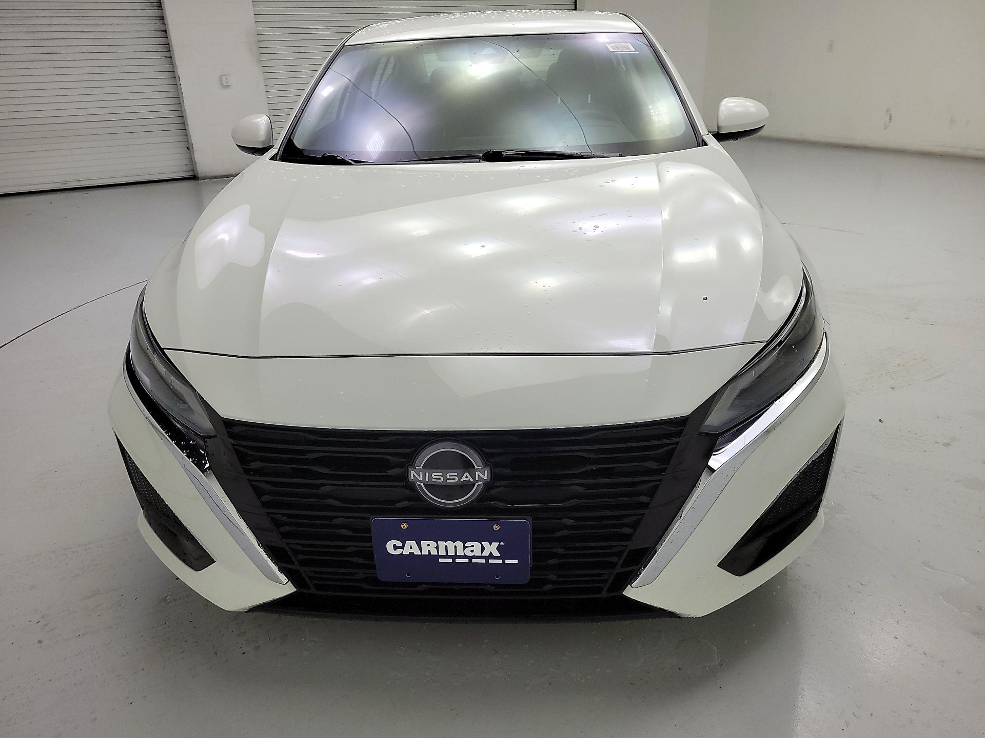 Thumbnail: 2023 Nissan Altima - 19