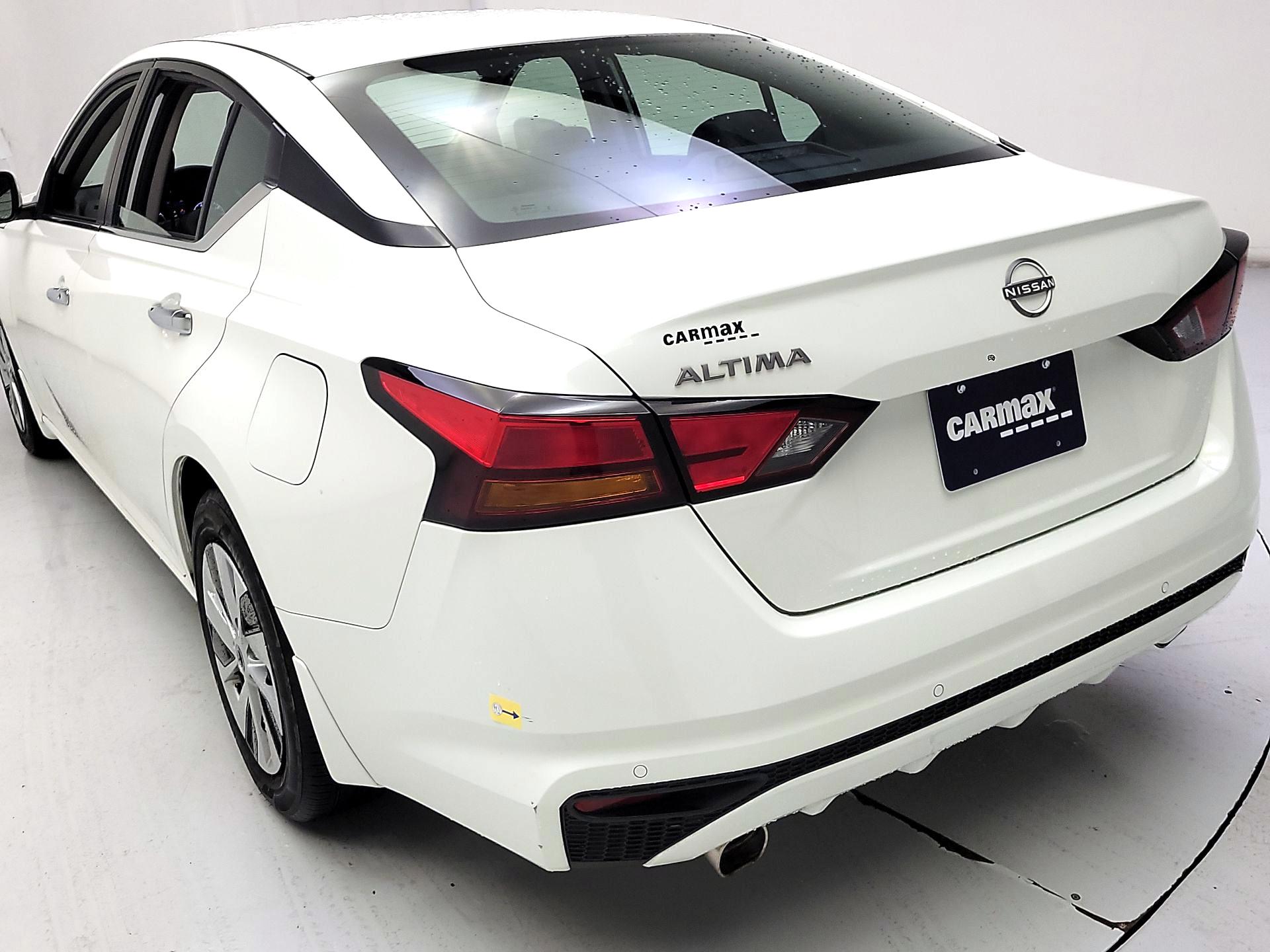 Thumbnail: 2023 Nissan Altima - 7