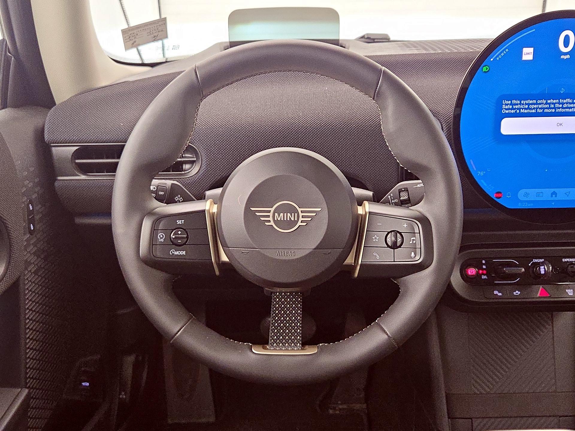 Thumbnail: 2025 MINI Cooper Hardtop - 10