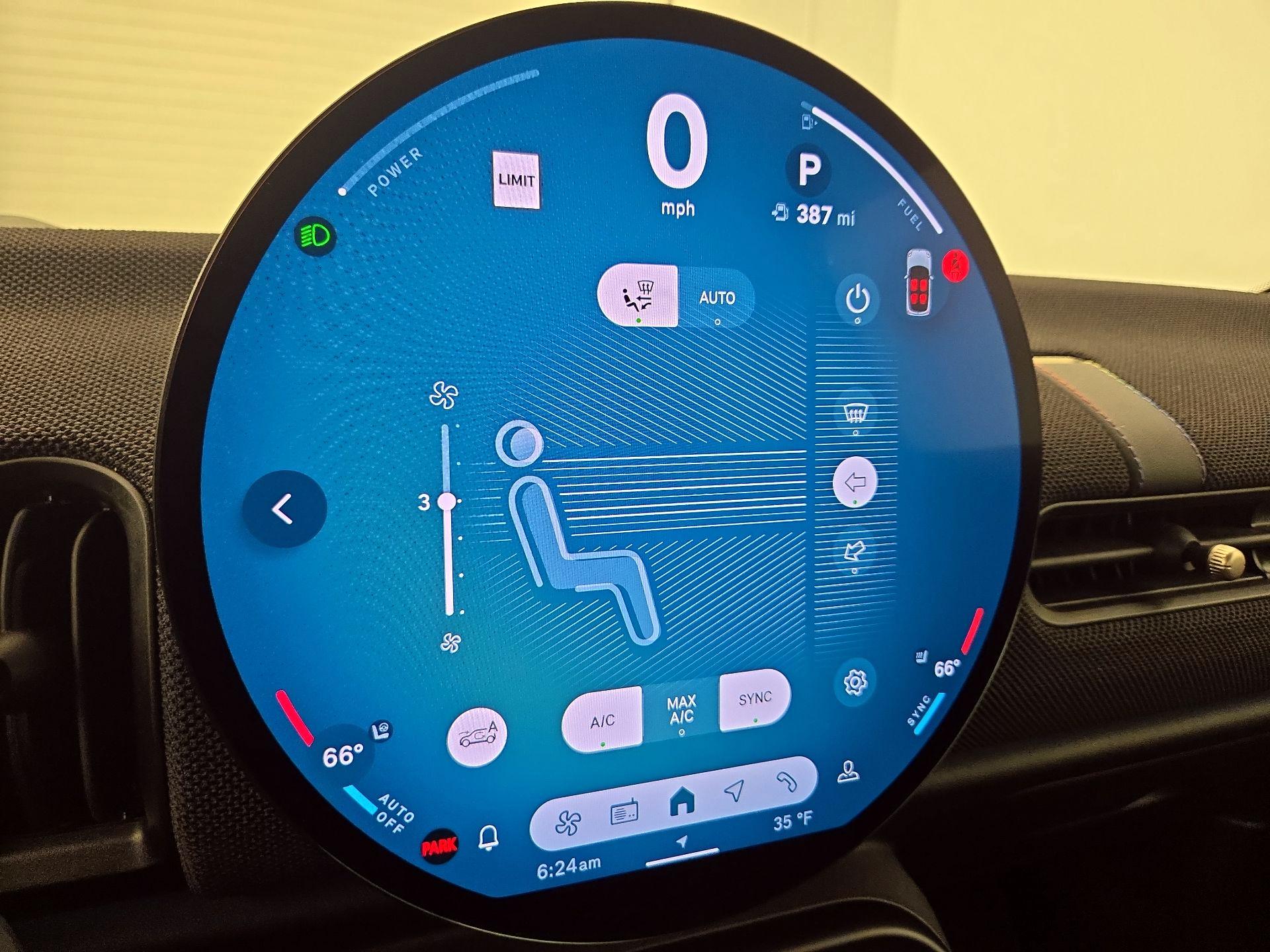 Thumbnail: 2025 MINI Cooper Hardtop - 15