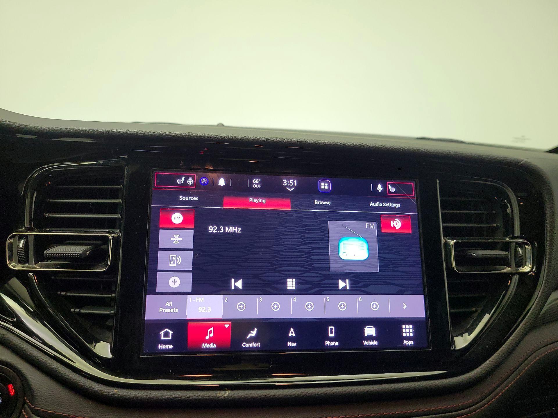 Thumbnail: 2022 Dodge Durango - 13