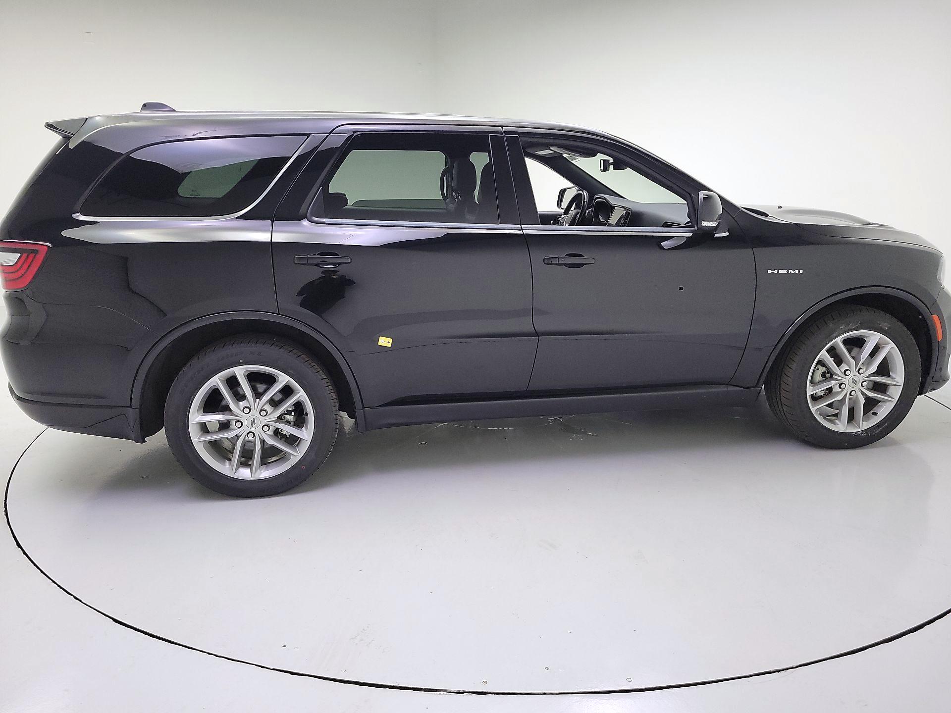 Thumbnail: 2022 Dodge Durango - 4