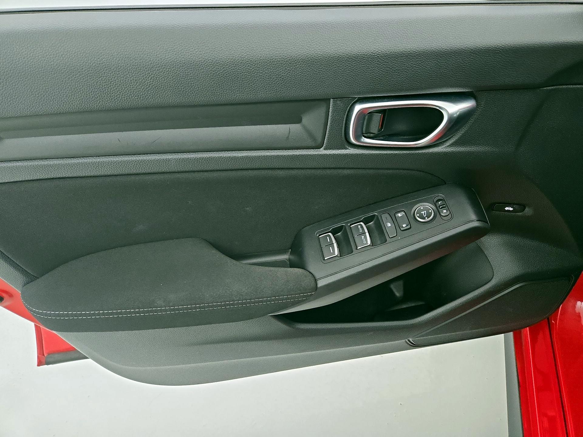 Thumbnail: 2023 Honda Civic - 12