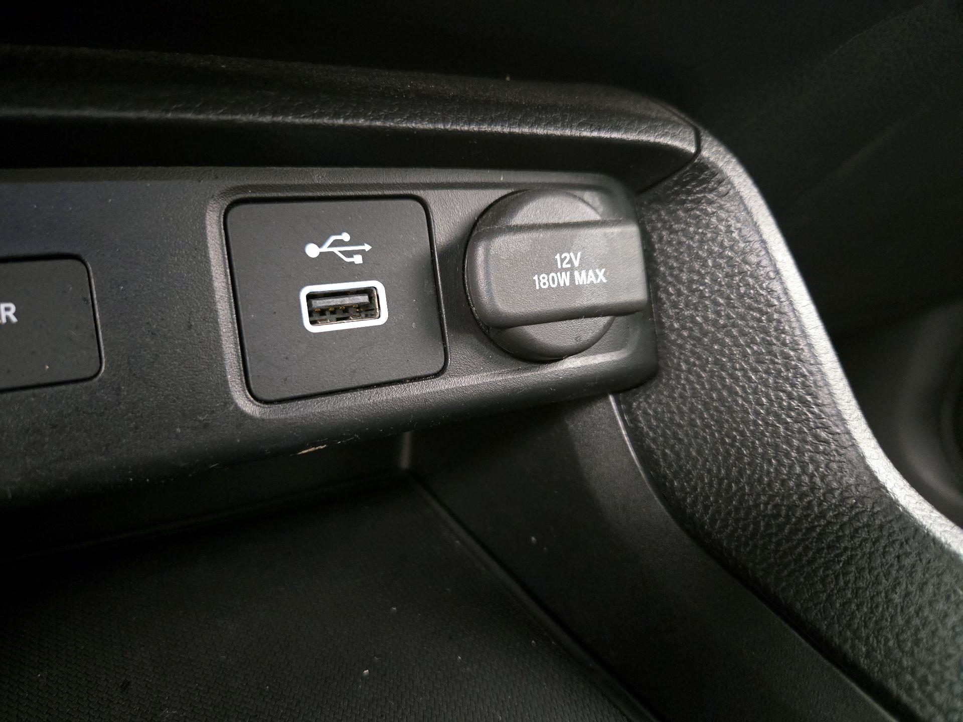 Thumbnail: 2023 Honda Civic - 18