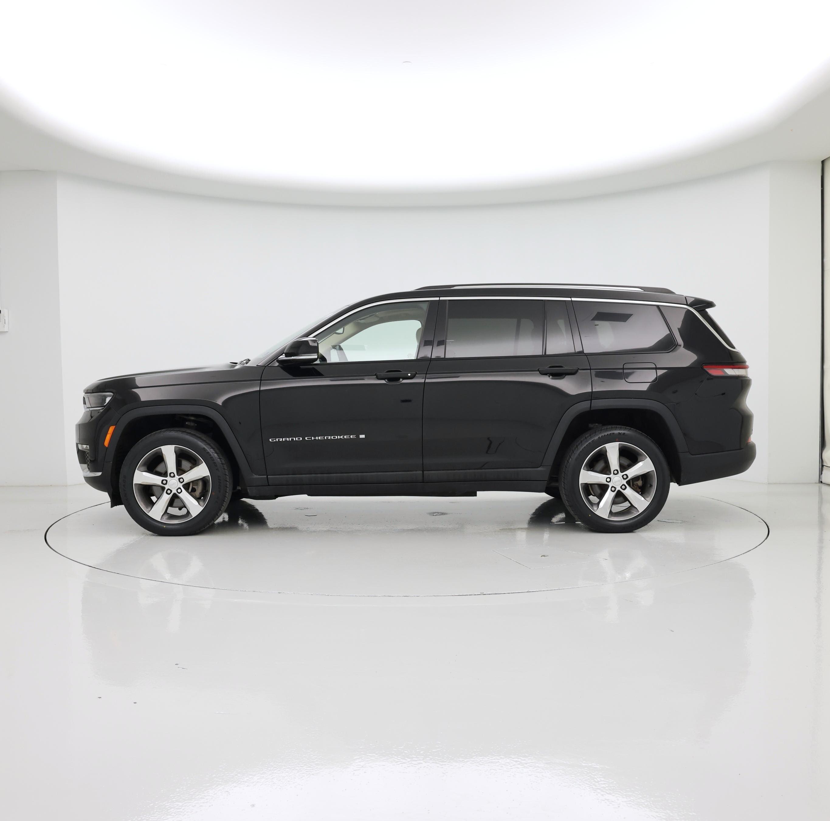 Thumbnail: 2021 Jeep Grand Cherokee L - 3