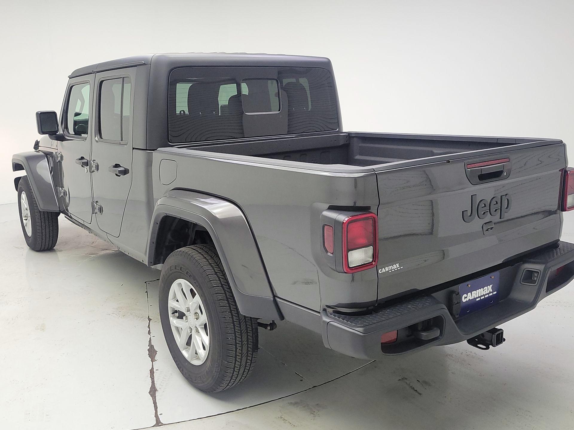 Thumbnail: 2023 Jeep Gladiator - 7