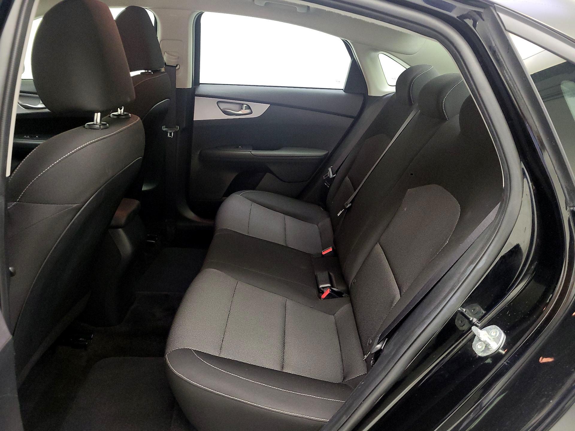 Thumbnail: 2024 Kia Forte - 15