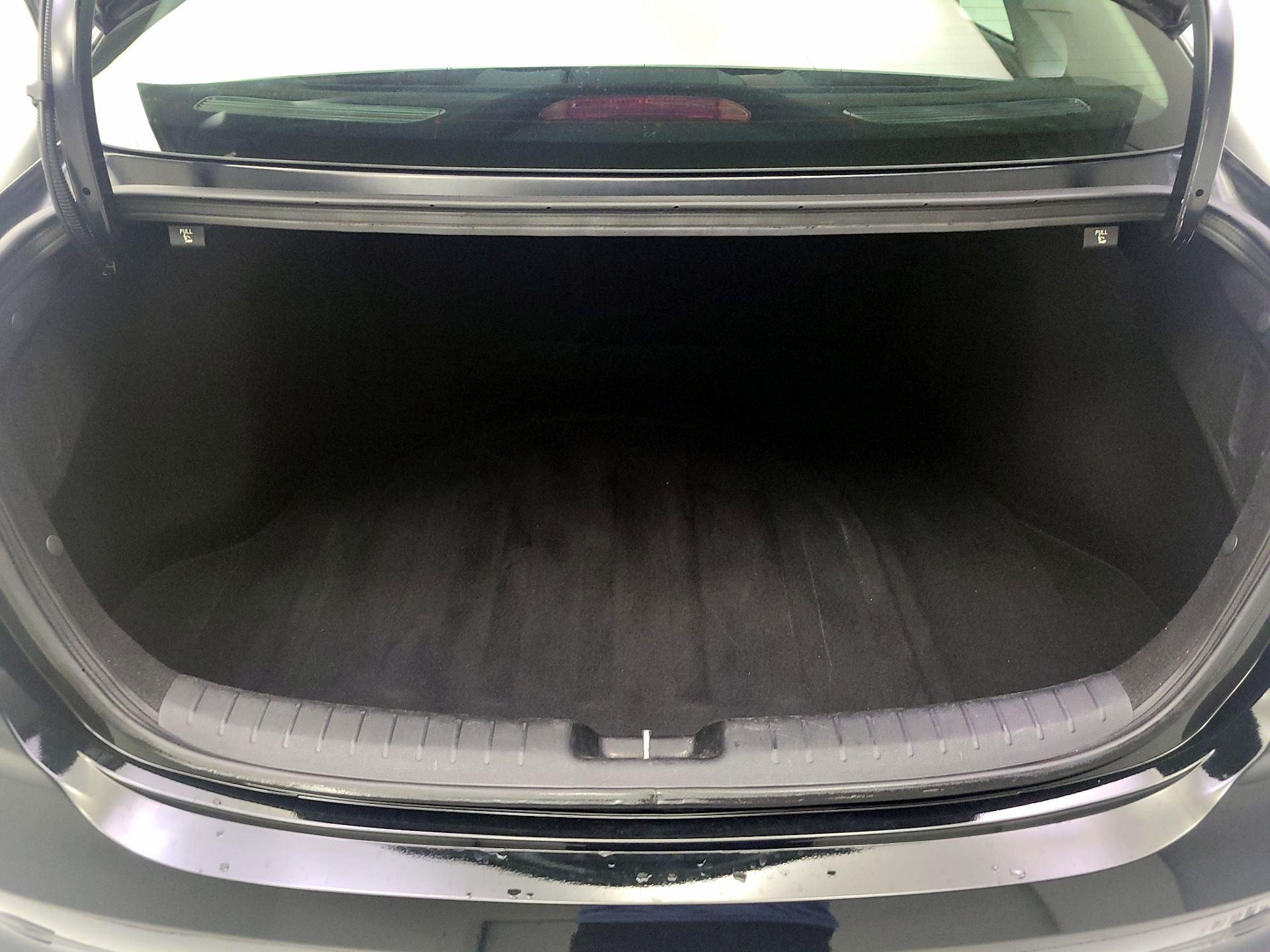 Thumbnail: 2024 Kia Forte - 16