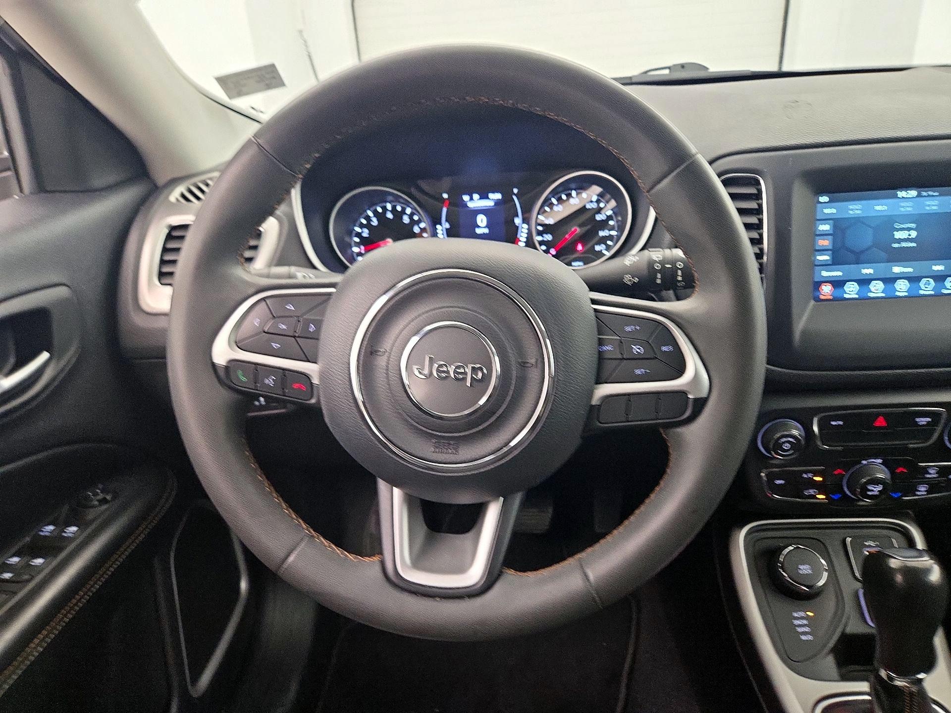 Thumbnail: 2021 Jeep Compass - 10
