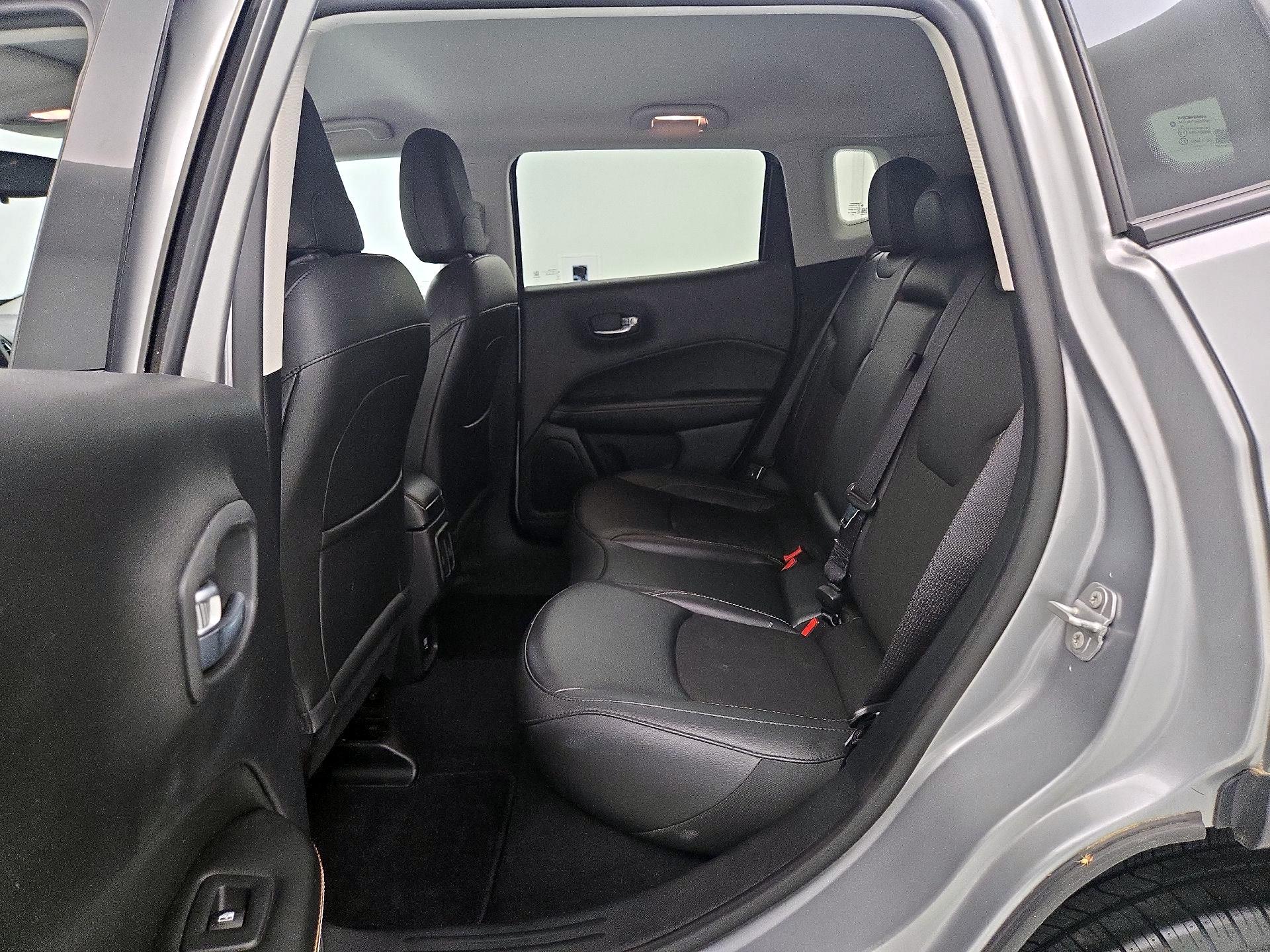 Thumbnail: 2021 Jeep Compass - 18